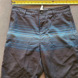 Oakley Hybrid Board Shorts size 32